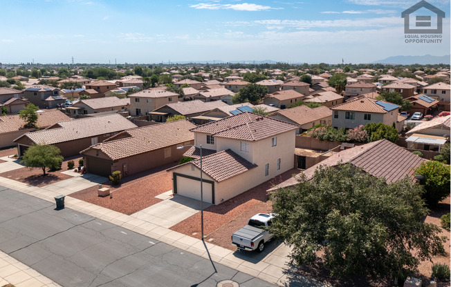 4Bed/2Bath House in El Mirage! Move-In Ready on 11/12/2026!