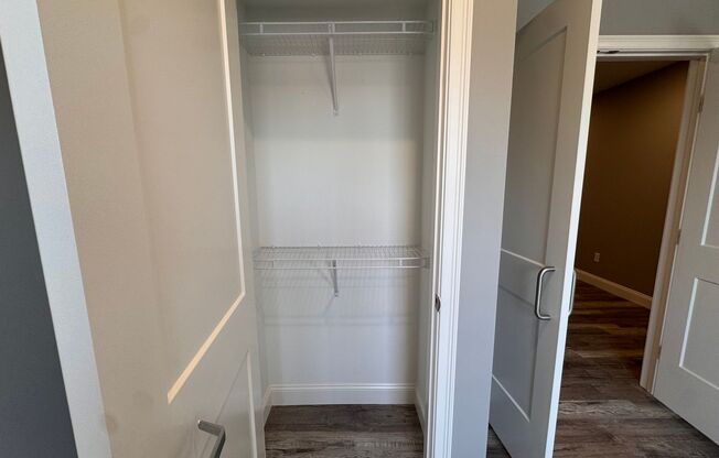 1 bed, 1 bath, 419 sqft, $2,100, Unit 206