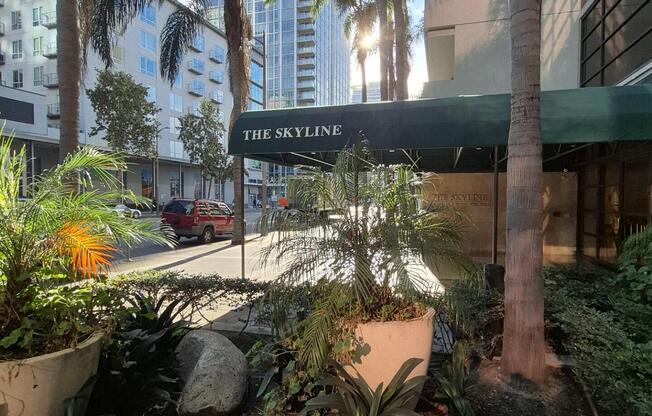 2 beds, 2 baths, 1,264 sqft, $3,100, Unit 207