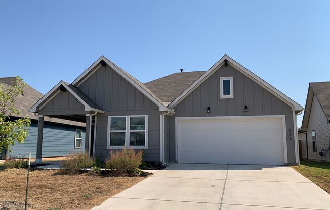 Lovely 3 Bed 2 bath home in Hutto