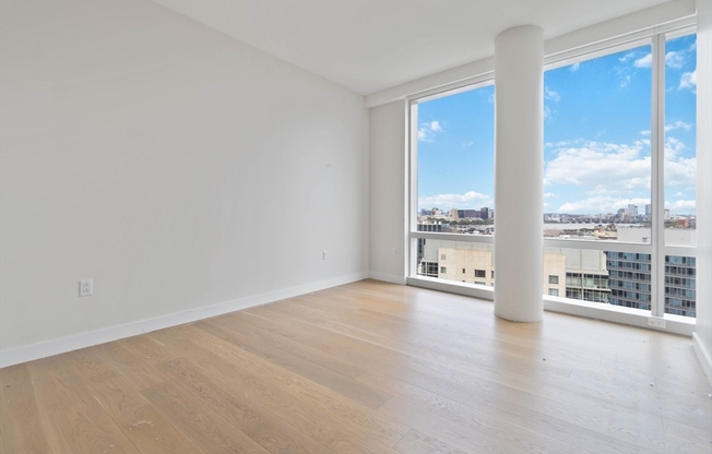 2 beds, 2 baths, 1,515 sqft, $7,900, Unit 20J