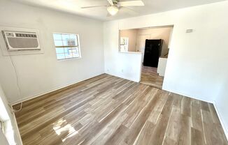 2 beds, 1 bath, $1,199