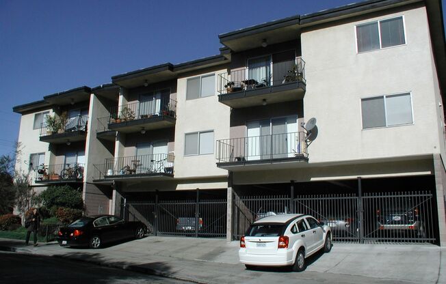 1 bed, 1 bath, $1,695, Unit 5