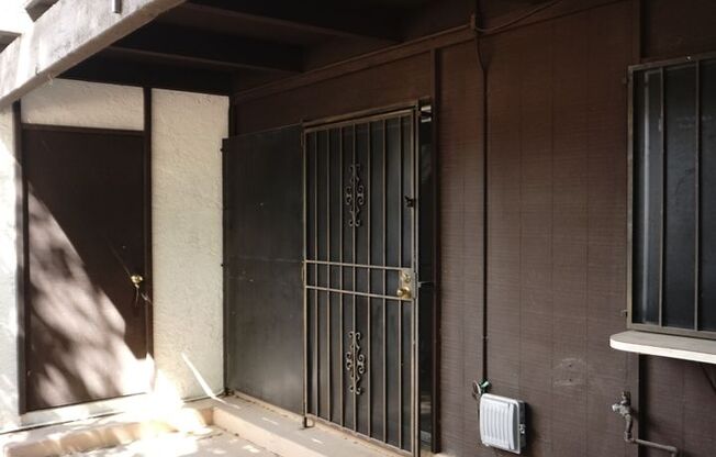 3 beds, 2 baths, $1,560.95, Unit # 225