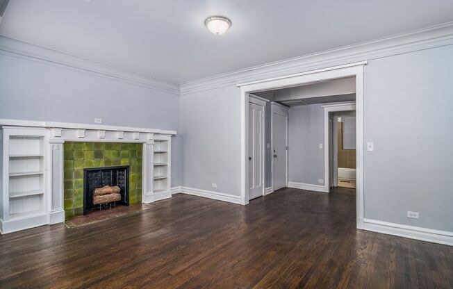 5838 S Michigan Ave.