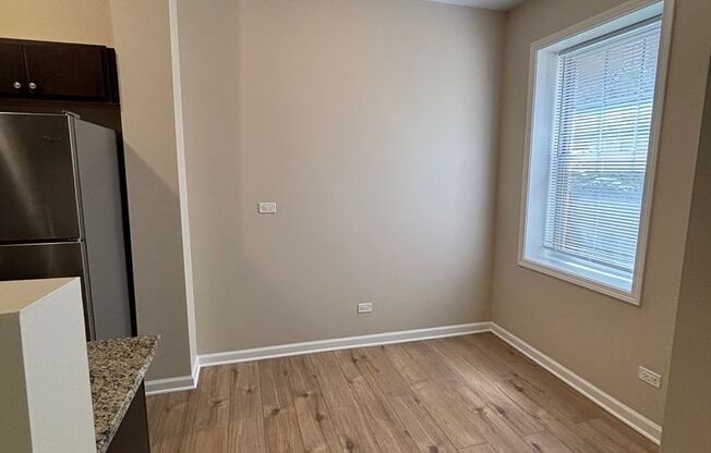 Studio, 1 bath, 475 sqft, $1,250, Unit 201
