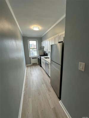 1 bed, 1 bath, 800 sqft, $2,200