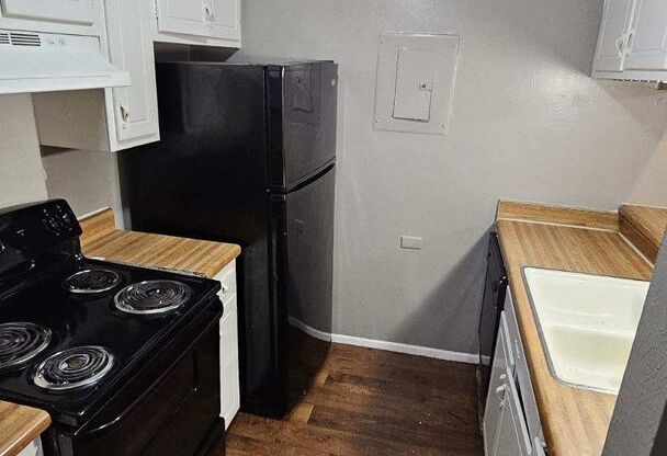 1 Bedroom 1 Bathroom Apartment Available! * Second floor *