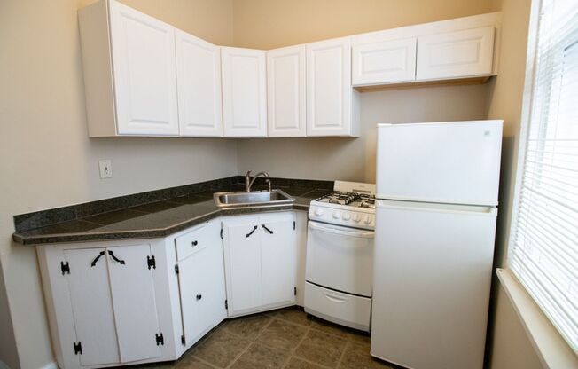 1 bed, 1 bath, $1,345, Unit 1669-1