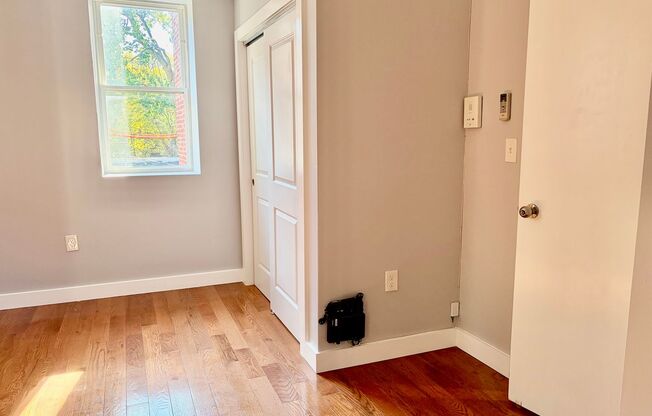 Studio, 1 bath, 525 sqft, $1,125, Unit #302