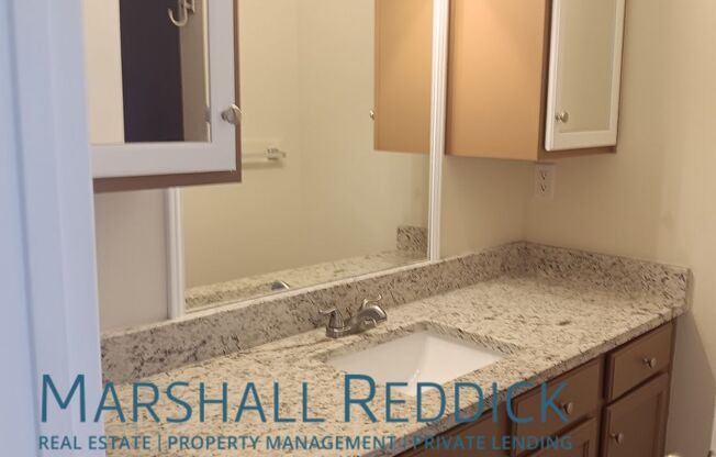 2 beds, 1 bath, $1,695, Unit Unit D-8