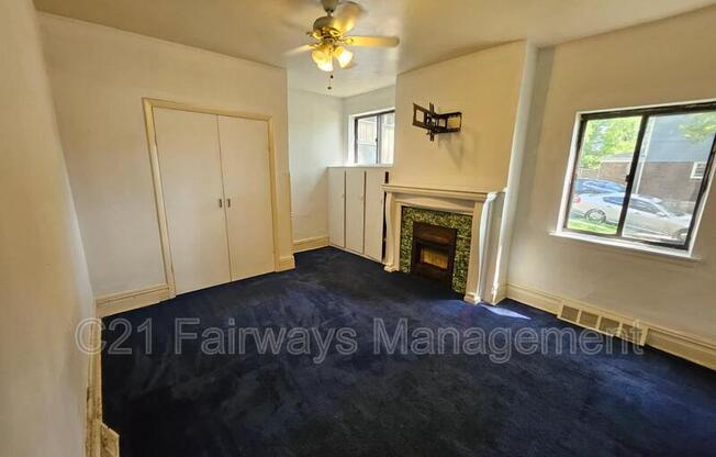 1907 DELAWARE AVE