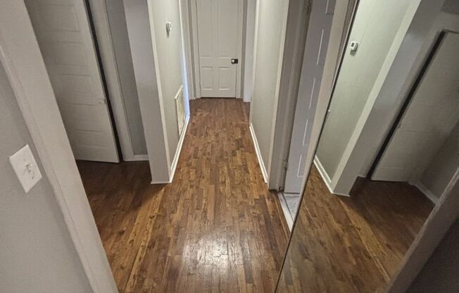 Bulloch Street 12A, 12B, &amp; 18