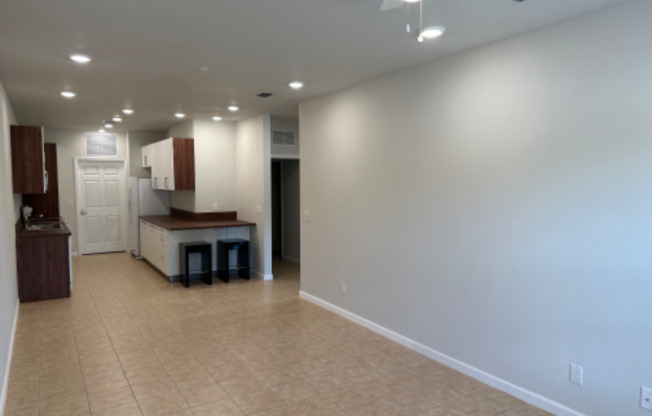 7414 SW 10 CT