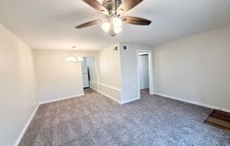 2 beds, 1 bath, $875, Unit SC535