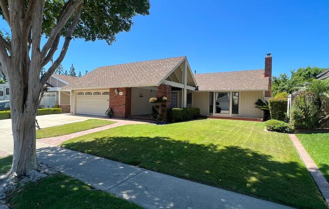 Wonderful 4 Bed 2 Bath Single Family Home in Tustin