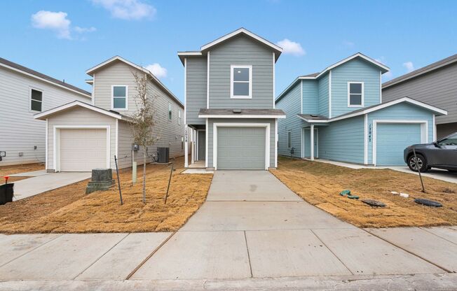 New Construction 4-Bedroom Home in Tres Laurels – Resort-Style Amenities & Prime Location!