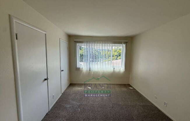 1208 SIR FRANCIS DRAKE BLVD