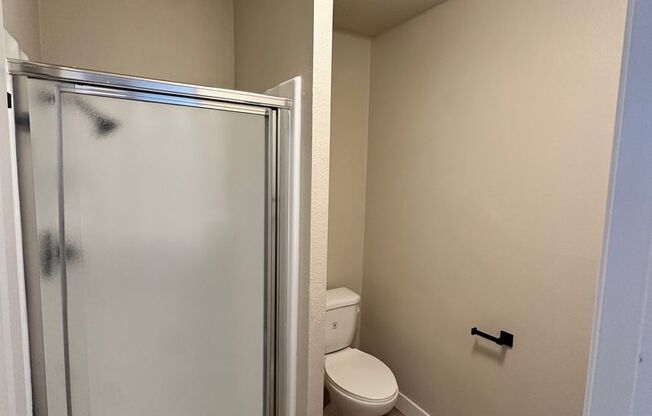2 beds, 2 baths, 1,015 sqft, $2,895, Unit 137