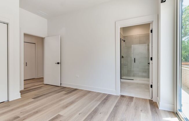 2 beds, 2 baths, 1,137 sqft, $3,295, Unit 208