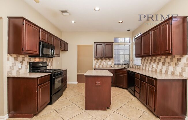 Beautiful home located in quiet cul-de-sac!