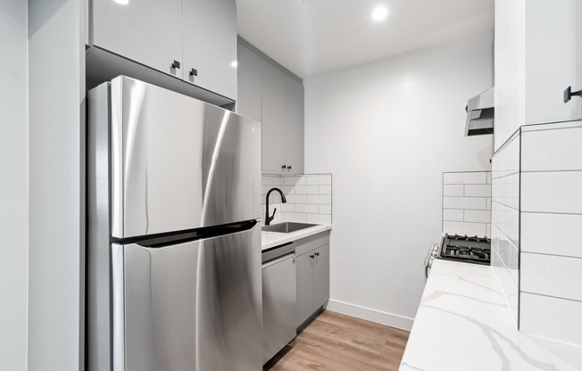 1 bed, 1 bath, $2,498, Unit 3-J