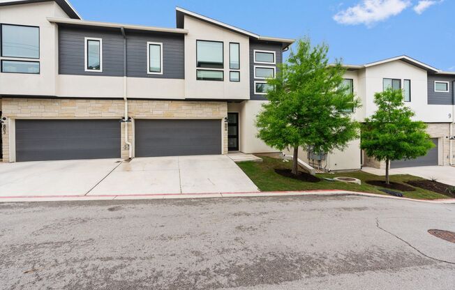 2050 Lohman's Spur road unit 804 Lakeway, TX 78734