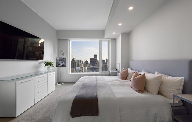 252 E 57 ST