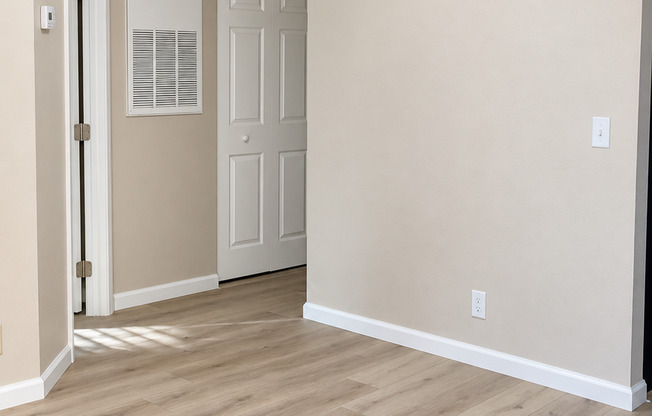 1 bed, 1 bath, 680 sqft, $1,235, Unit 130