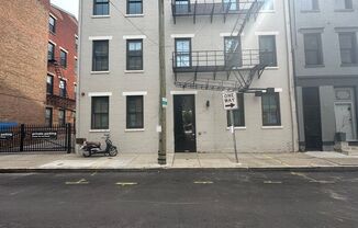 21 E 15th