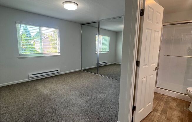 2 beds, 2 baths, 890 sqft, $3,250, Unit 777-270