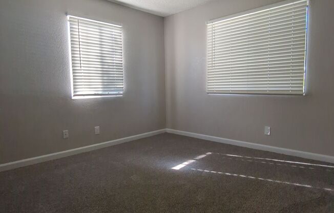 2 beds, 2 baths, 1,085 sqft, $1,506, Unit CA 1330-201