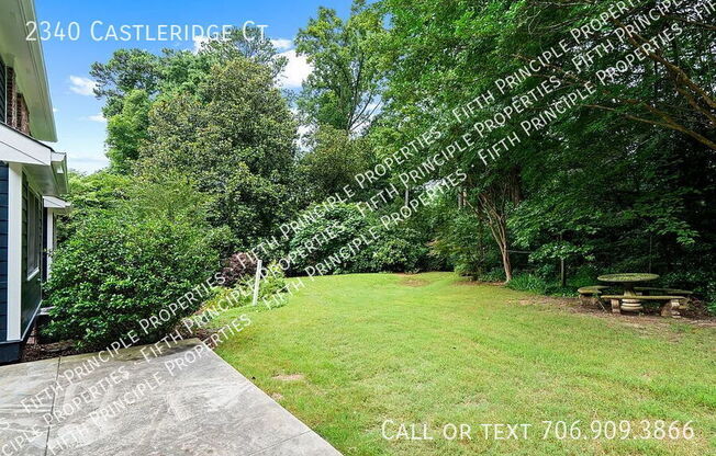 2340 CASTLERIDGE CT