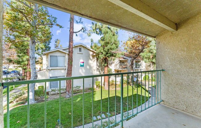 2 beds, 1 bath, 900 sqft, $2,595, Unit C203