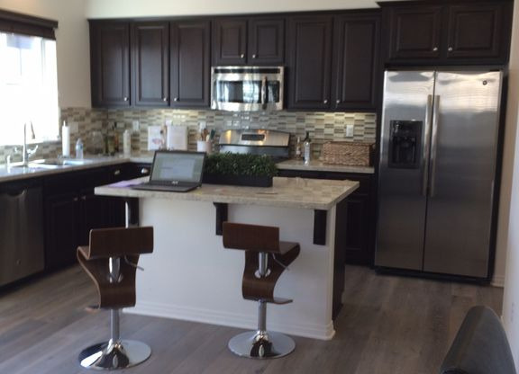 4911 CATOCTIN DR
