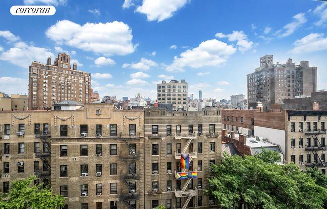 1 SHERIDAN SQ