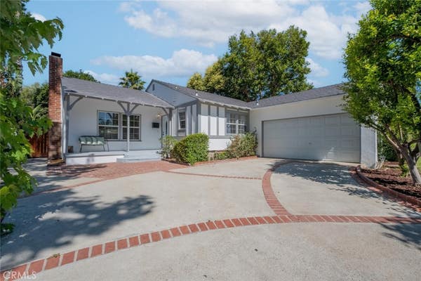 6535 COMANCHE AVE