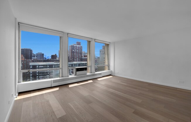 1 bed, 1 bath, 486 sqft, $3,850, Unit 16F