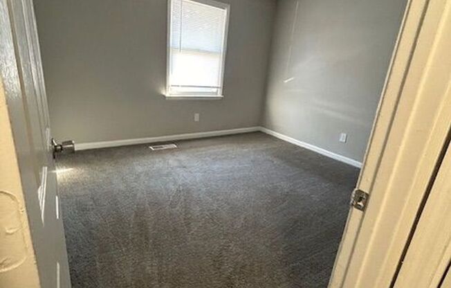 2 beds, 2 baths, 1,050 sqft, $1,400, Unit F205