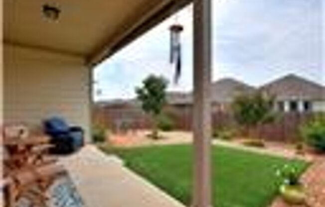 Single Story Beauty - Hutto Crossing Subdivision