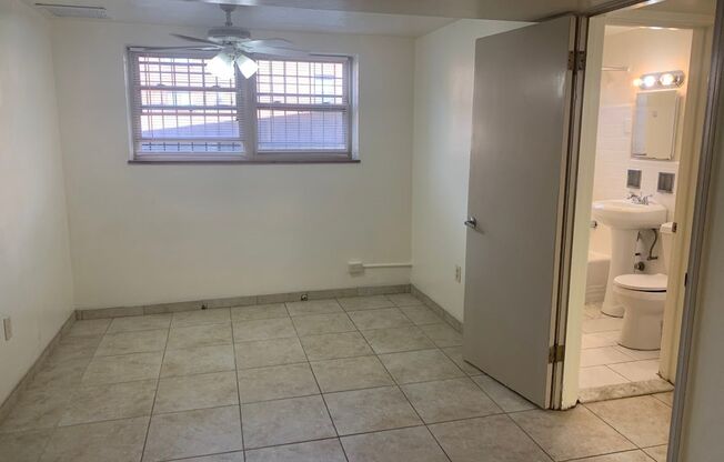 2 beds, 1 bath, $1,750, Unit 105D