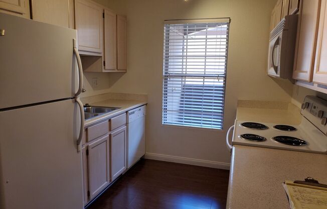 1 bed, 1 bath, $1,275, Unit # 822