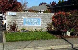 2 beds, 2 baths, 1,000 sqft, $1,450, Unit 40