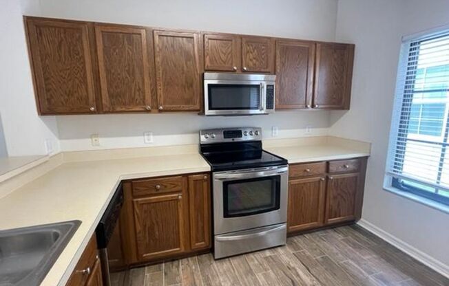 3 beds, 2 baths, $3,950