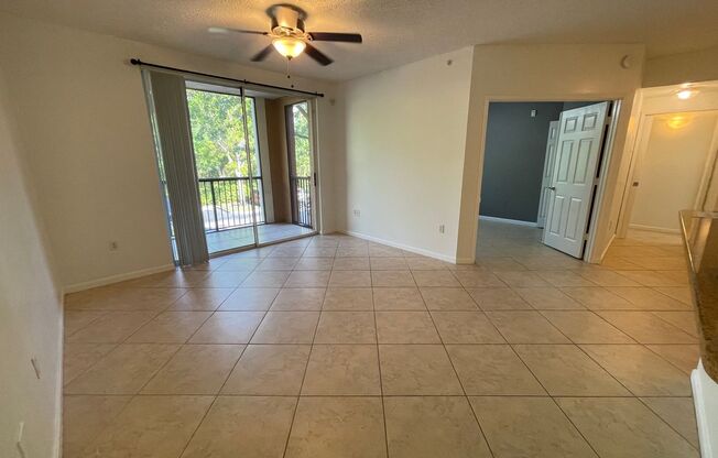 ANNUAL RENTAL - RESERVE AT NAPLES 2 BED / 1 BATH