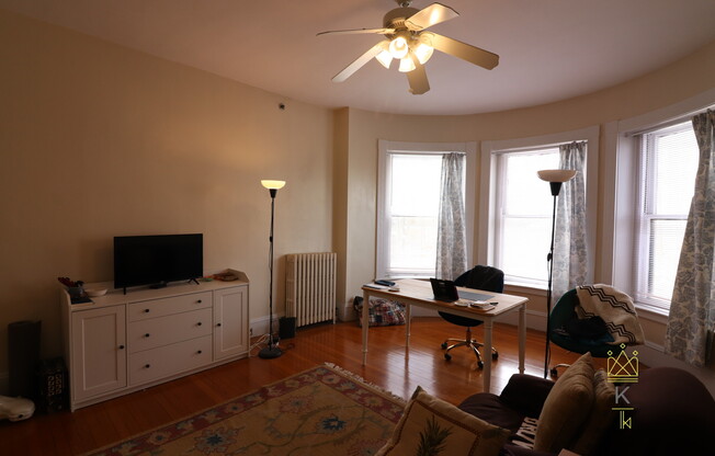1477 Beacon St
