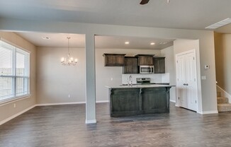 3 beds, 2.5 baths, $1,645