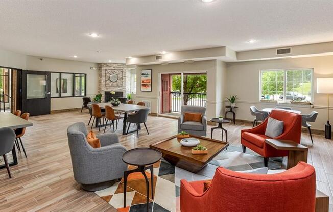 Clubhouse lobbyat Zen Chaska, Chaska, MN