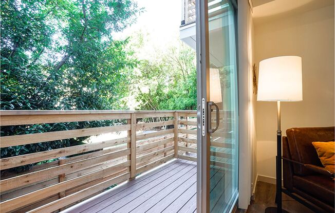 Studio, 1 bath, 282 sqft, $1,445, Unit 211
