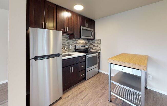 1 bed, 1 bath, 579 sqft, $1,595, Unit 4